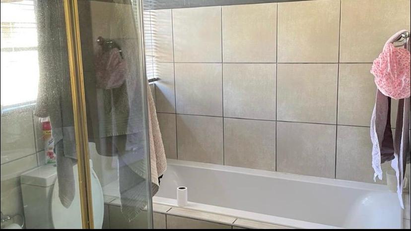 5 Bedroom Property for Sale in Sasolburg Ext 23 Free State